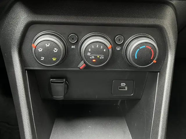 Dacia Sandero Stepway 1.0 TCe 90 Comfort 2022 Benzine 14