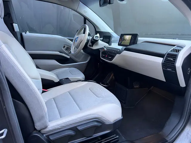 BMW i3 Range Extender 2014 Hybride Benzine 23