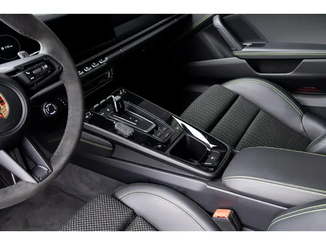 Porsche 911 T | Rubystar Neo 2023 Benzine 15