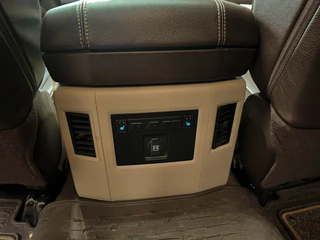 Dodge Ram 1500 5.7 V8 4x4 2018 LPG/Gas 13