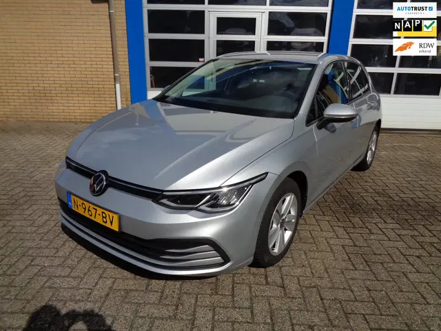 Volkswagen Golf 1.0 eTSI Life 2021 Hybride Benzine