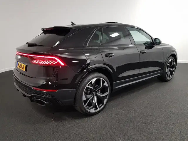 Audi RSQ8 RQ8 4.0 TFSI Quattro 600pk! 2021 Benzine 6