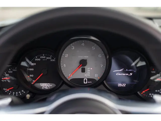 Porsche 911 991 Cabrio 3.0 Carrera S 2018 Benzine 9