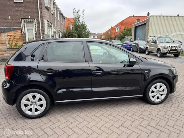 Volkswagen Polo 1.2 Easyline 2012 Benzine 9