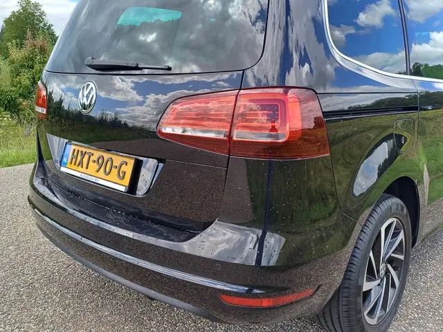 Volkswagen Sharan 1.4 TSI Exclusive JOIN 2019 Benzine 17