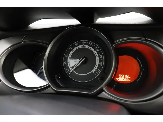 Citroën C3 1.2 PureTech Feel Edition 2016 Benzine 22