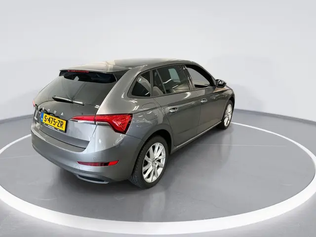 Škoda Scala 3