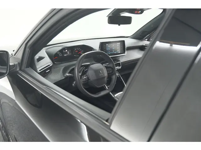 Peugeot 2008 2