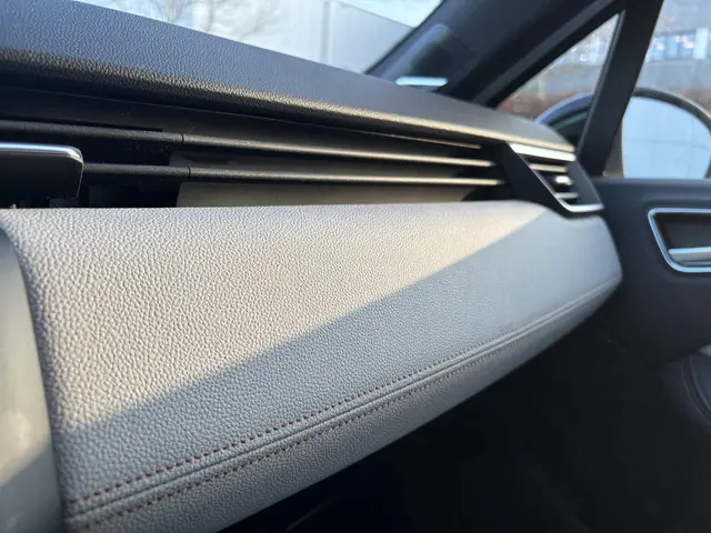 Renault Clio 1.0 TCe Initiale Paris 2021 Benzine 29