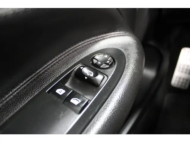 Citroën DS3 Cabrio 1.2 VTi Chic 2013 Benzine 15