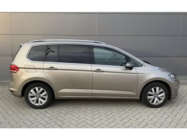 Volkswagen Touran 2.0 TDI SCR Highline 2016 Diesel 6