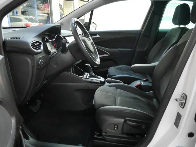 Opel Crossland 1.2 Turbo Ultimate 2022 Benzine 8