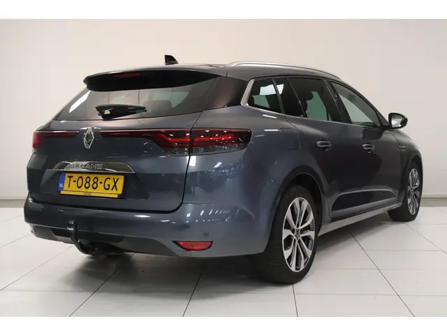 Renault Mégane Estate 1.3 TCe 140 Techno 2023 Benzine 2