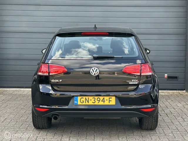 Volkswagen Golf 1.6 TDI Highline | Airco | 2015 Diesel 16