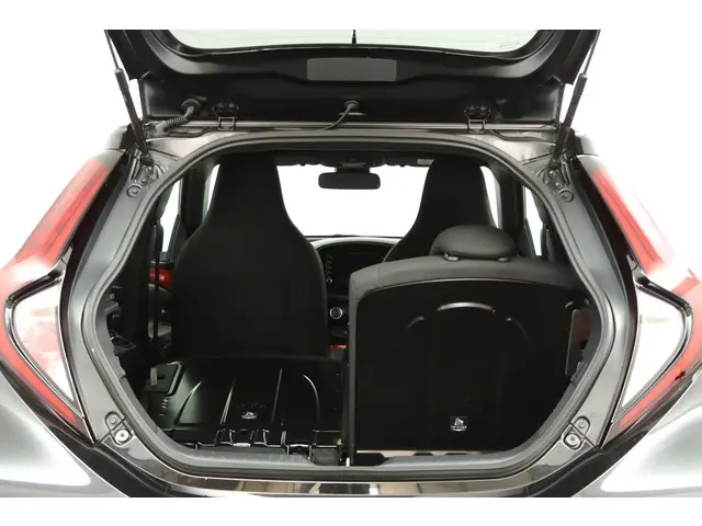 Toyota Aygo X 1.0 VVT-i MT Pulse 2024 Benzine 24