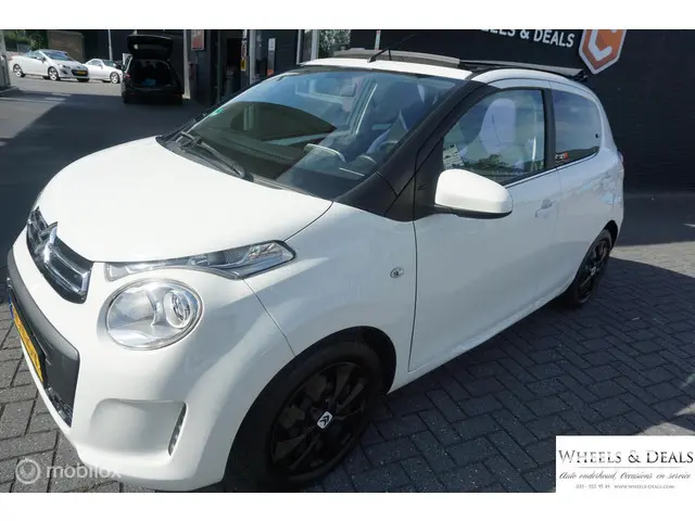 Citroën C1 1.0 VTi Airscape Feel ( CABRIOLET ) 2018 Benzine 2