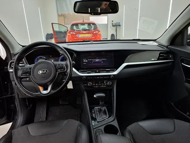 Kia Niro 1.6 GDI HYBRID DYNAMICLINE 2020 Hybride Benzine 4