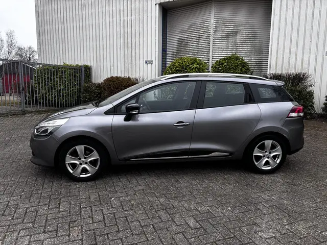 Renault Clio Estate 0.9 TCe Expression 2013 Benzine 2