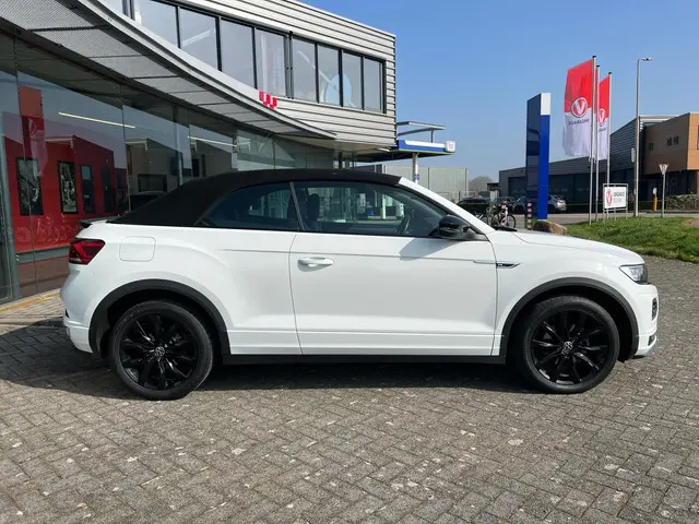 Volkswagen T-Roc Cabrio 1.5 TSI R-Line 2021 Benzine 13