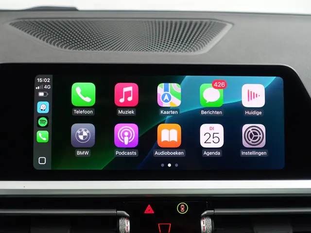 BMW 3 Serie 330e M Sport- 2022 Hybride Benzine 11