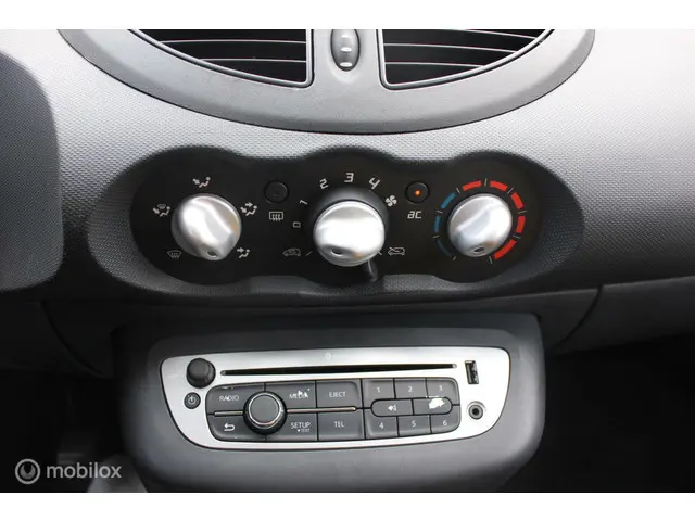 Renault Twingo 1.2 16V Authentique 2012 Benzine 11