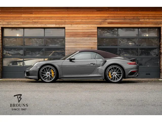 Porsche 911 991 Cabrio 3.8 Turbo S 2018 Benzine 2