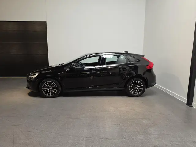 Volvo V40 1.5 T2 Nordic+ 2017 Benzine 3