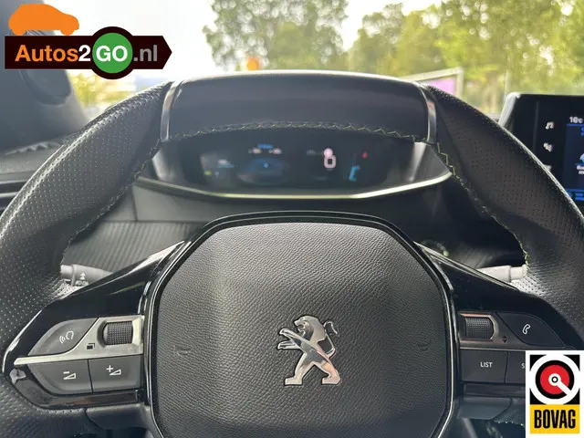 Peugeot 2008 1.2 PureTech GT-Line 2020 Benzine 6