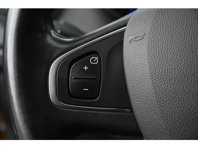 Renault Captur 1.3 TCe Version S 2019 Benzine 11