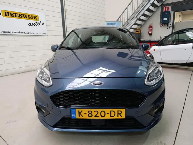 Ford Fiesta 1.0 EcoBoost Hybrid ST-Line X 2020 Benzine 22