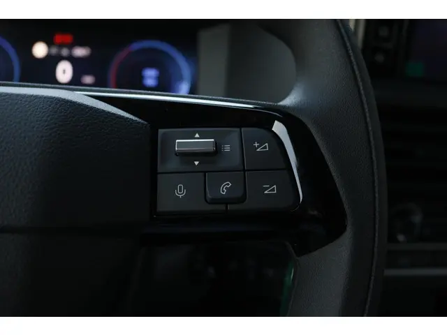 Toyota ProAce Worker 2.0 D-4D Challenger 2024 Diesel 12