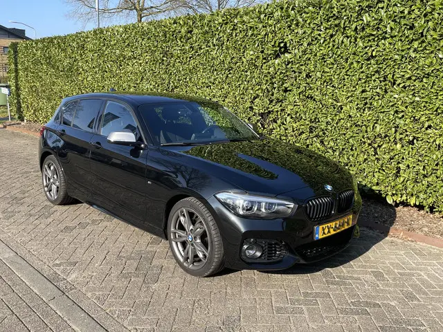 BMW 1 Serie 116i High Executive 2019 Benzine 22