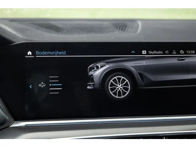 BMW X5 xDrive45e 2021 Hybride Benzine 39