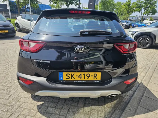 Kia Stonic 1.2 MPi ComfortPlusLine Navigator 2018 Benzine 4