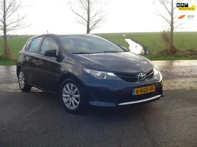 Toyota Auris 1.3 Comfort / NAP / PDC 2013 Benzine