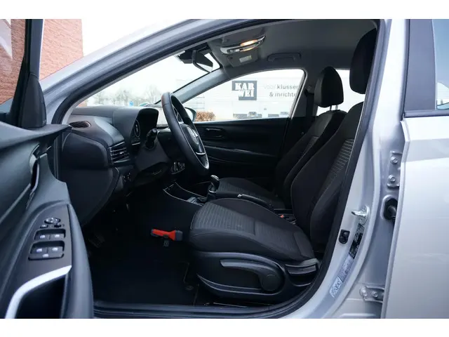 Hyundai i20 1.0 T-GDI Comfort Smart 2022 Benzine 16