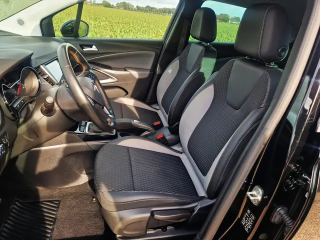 Opel Crossland X 1.2 Turbo Innovation 2021 Benzine 22