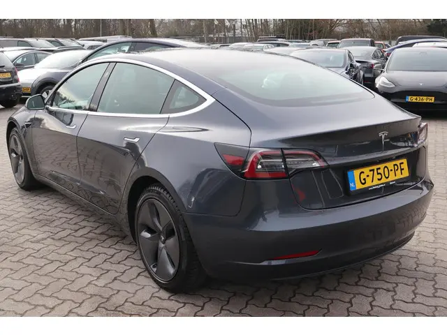 Tesla Model 3 Long Range AWD 75 kWh 2019 Elektrisch 9