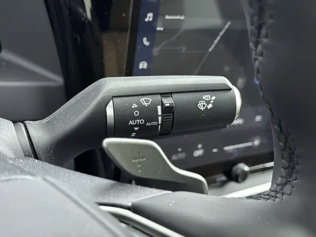 Lexus RZ 300e President Line 71 kWh 2024 Elektrisch 23