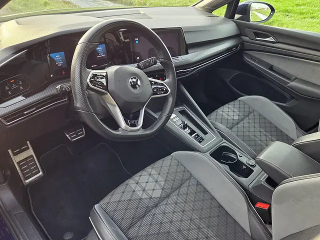 Volkswagen Golf 1.5 eTSI R-Line Business+ 2021 Benzine 5