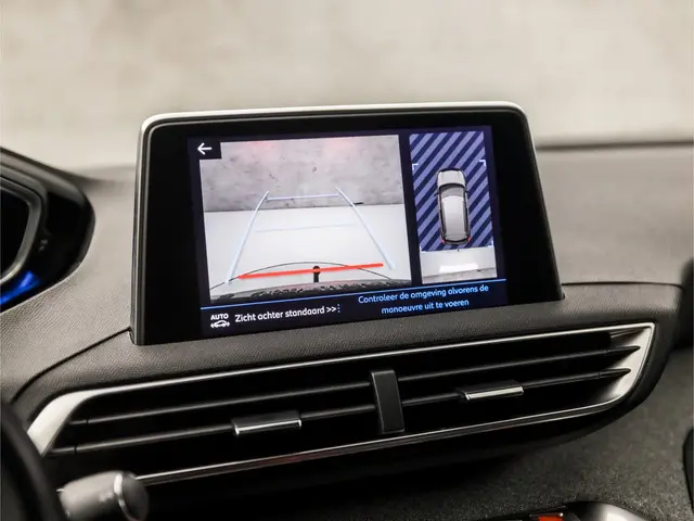 Peugeot 3008 1.2 PureTech Allure Sport 2019 Benzine 13