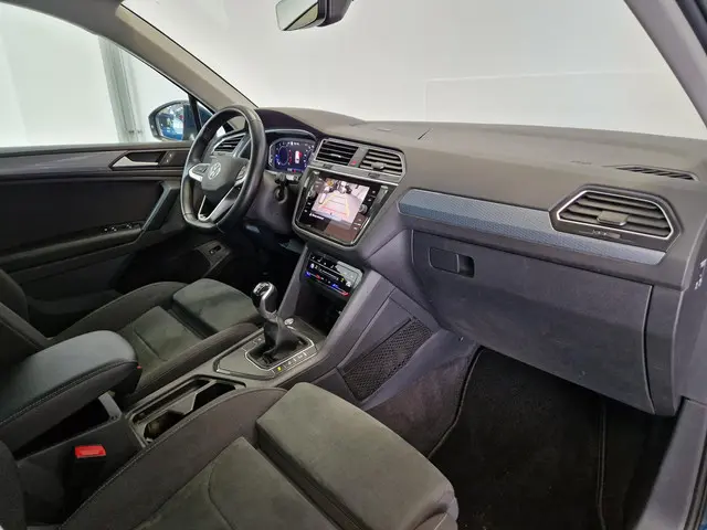 Volkswagen Tiguan 1.5 TSI Life Business 2021 Benzine 12