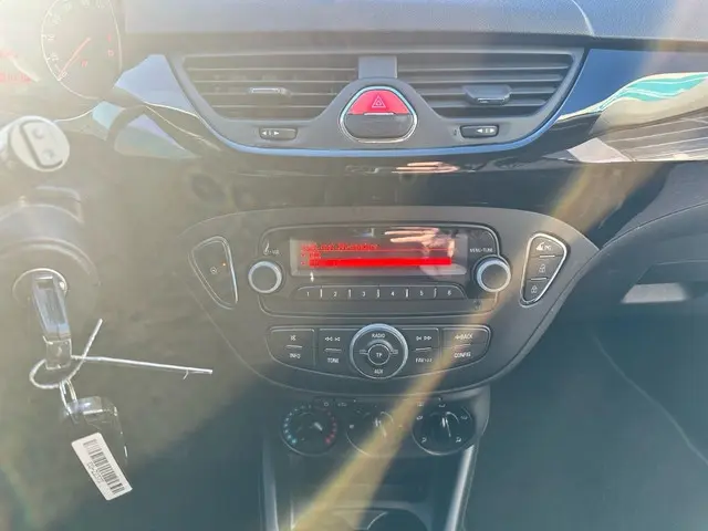 Opel Corsa 1.4 Edition LPG G3 2015 LPG/Gas 14