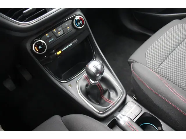 Ford Puma 1.0 EcoBoost Hybride ST-Line 2024 Benzine 18