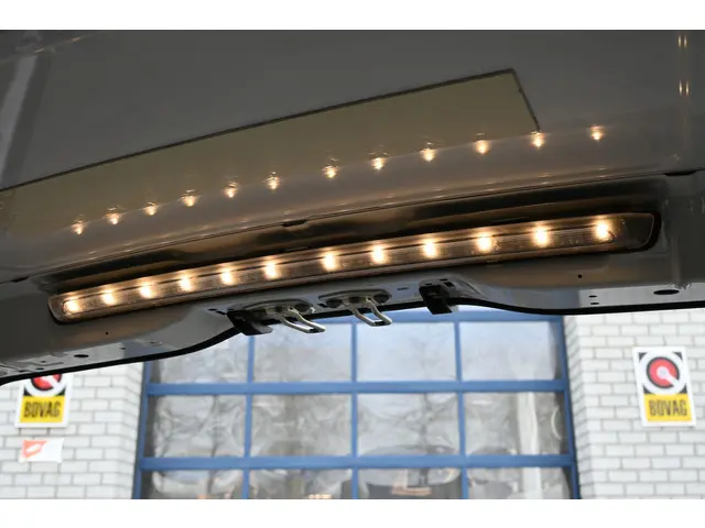 Mercedes-Benz Vito 116 CDI L2 Pro 2024 Diesel 13