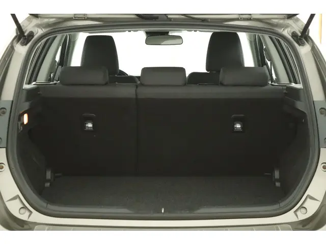 Toyota Auris 1.2T Aspiration 2017 Benzine 24