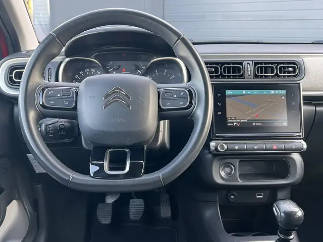 Citroën C3 1.2 PureTech S&S Shine 2019 Benzine 3