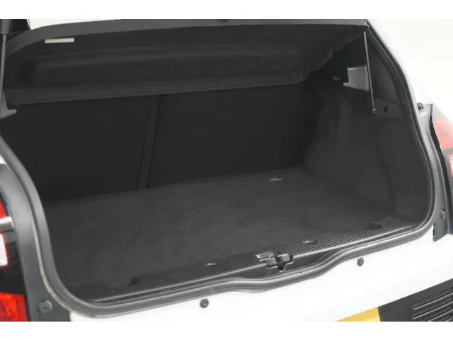 Renault Twingo 1.0 SCe Collection 2018 Benzine 40