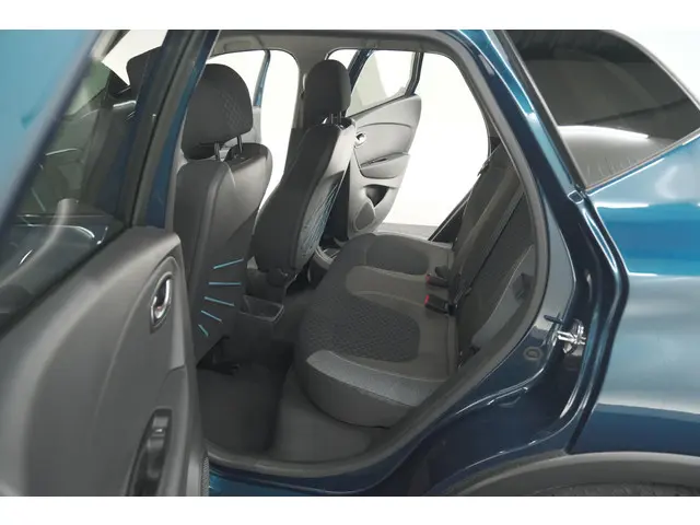 Renault Captur TCe 120 Intens 2017 Benzine 32
