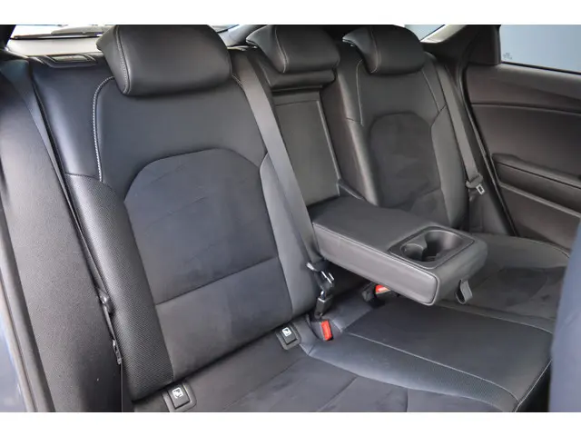 Kia ProCeed 1.4 T-GDI GT-Line 2020 Benzine 28